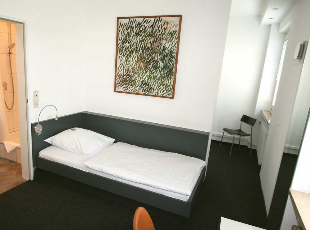 Chelsea Hotel Köln Exterior foto